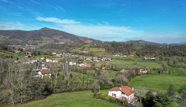 Villa / Maison 10 pièces  à vendre Saint-Jean-Pied-de-Port 64220