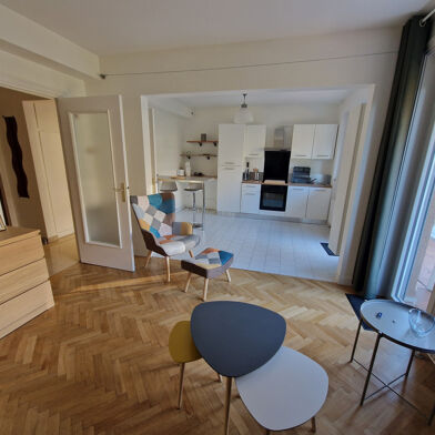 Appartement 1 pièces 850 €