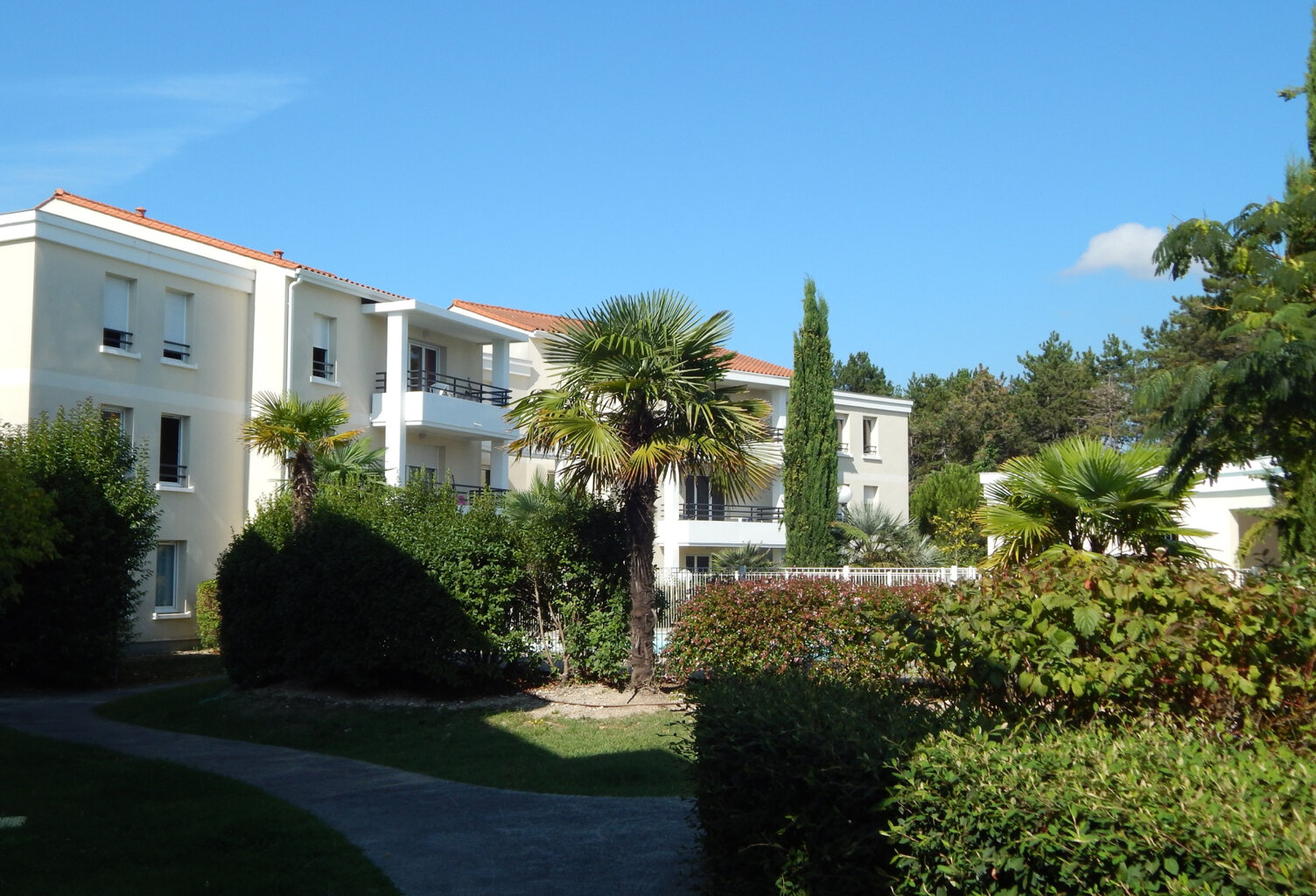ROYAN/VAUX SUR MER - APPT  T2BIS avec balcon - piscine - AU — photo 1