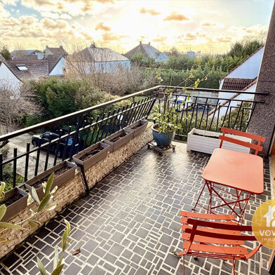 Appartement 4 pièces 240000 €