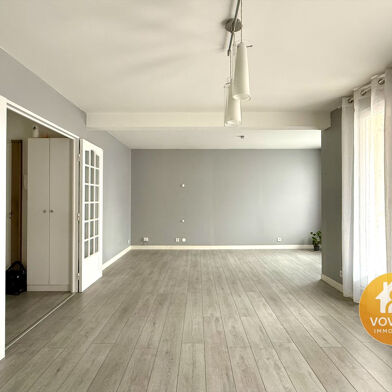 Appartement 4 pièces 245000 €