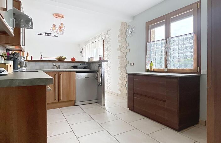 Maison familiale sur sous-sol entre Vitry le François et Châlons — photo 3