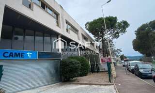 Commerce  666 m² à vendre à Le Cannet (06110)
