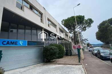 Commerce 10 pièces 1400000 €