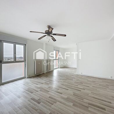 Appartement 4 pièces 139000 €