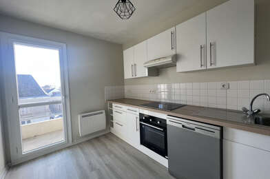 Appartement 3 pièces 775 €