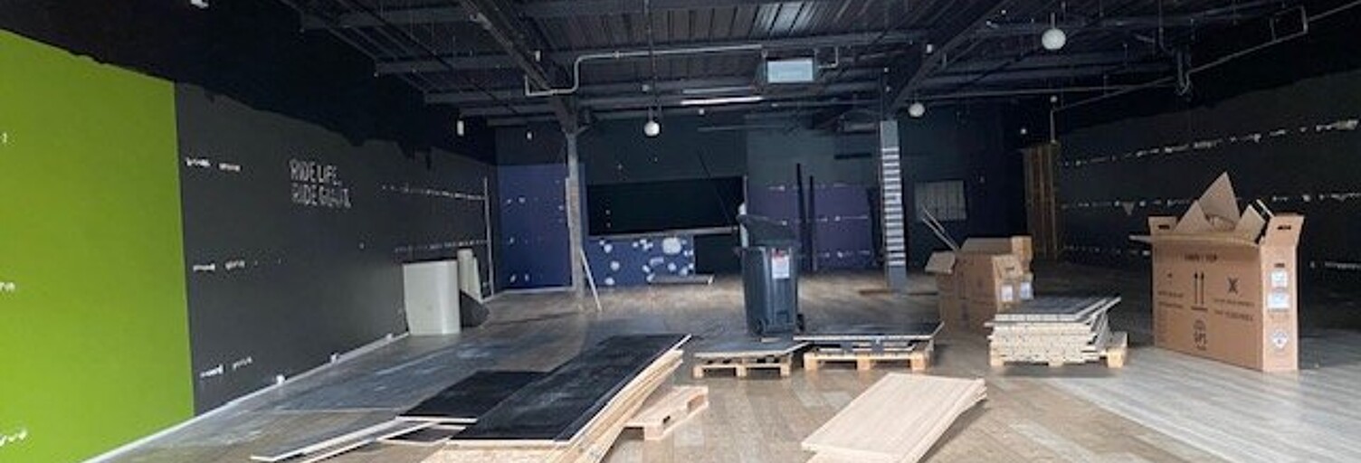 Commerce 2 Pièces 400 m² à louer à Saint-Alban-Leysse (73230)