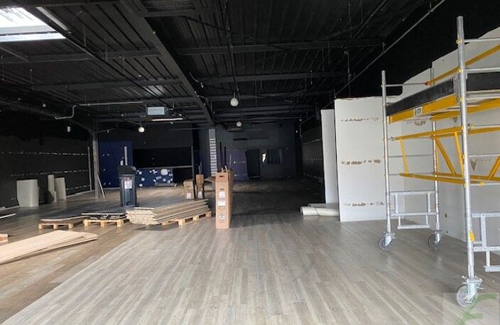 Local commercial — photo 2