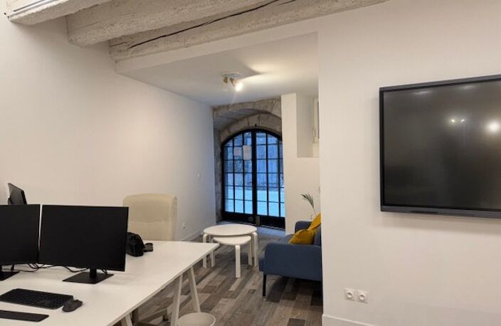 Bureau — photo 4
