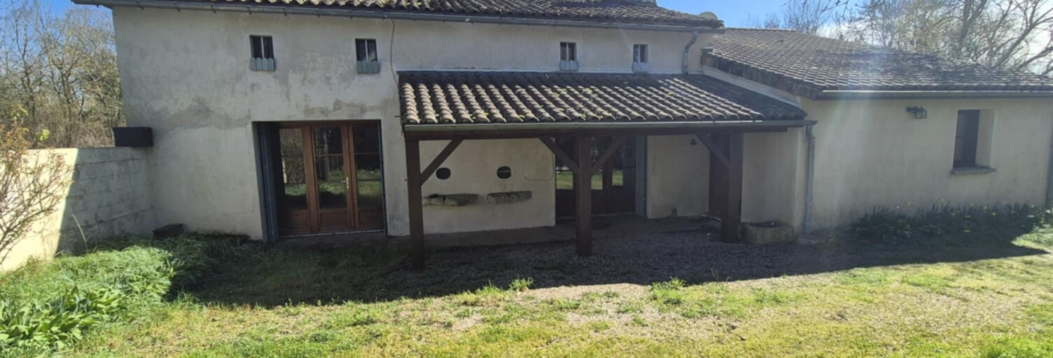 Maison 5 Pièces 144 m² à vendre à Lezay (79120)