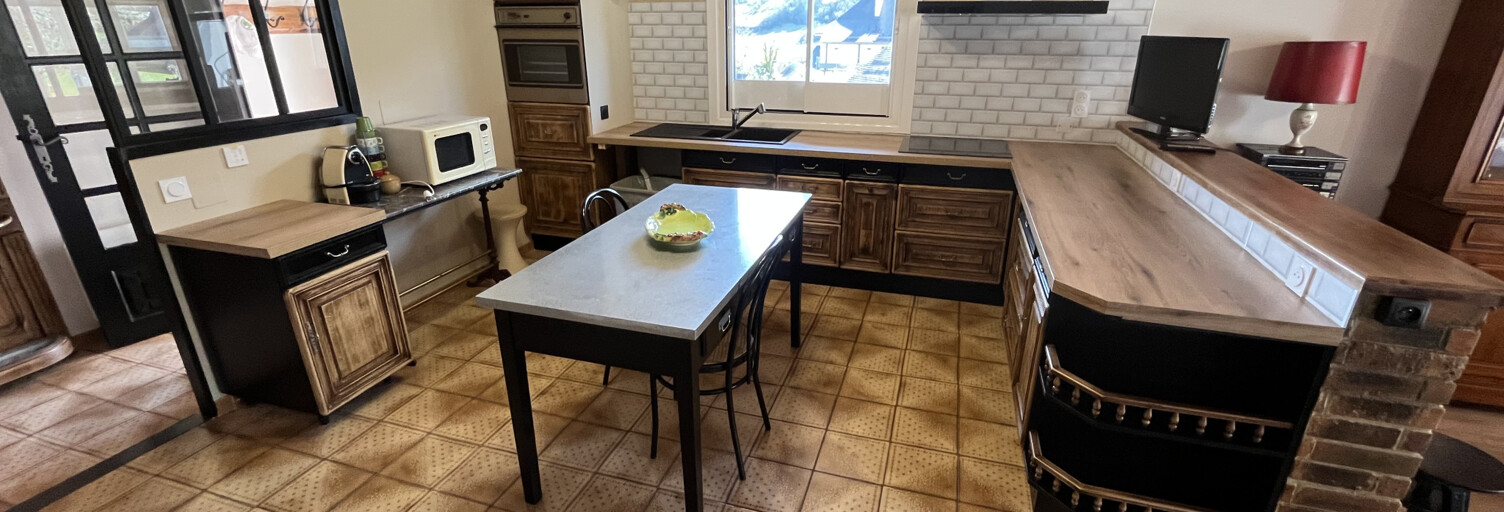 Maison 11 Pièces 301 m² à vendre à Arras-en-Lavedan (65400)