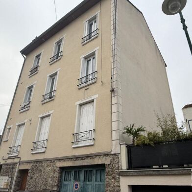 Immeuble  833160 €