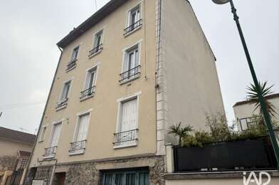 Immeuble  833160 €