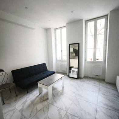Appartement 1 pièces 650 €