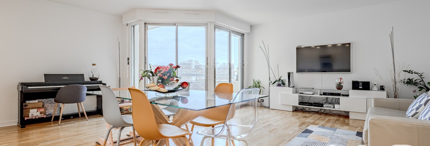 Appartement 4 Pièces 97 m² à vendre à Courbevoie (92400)