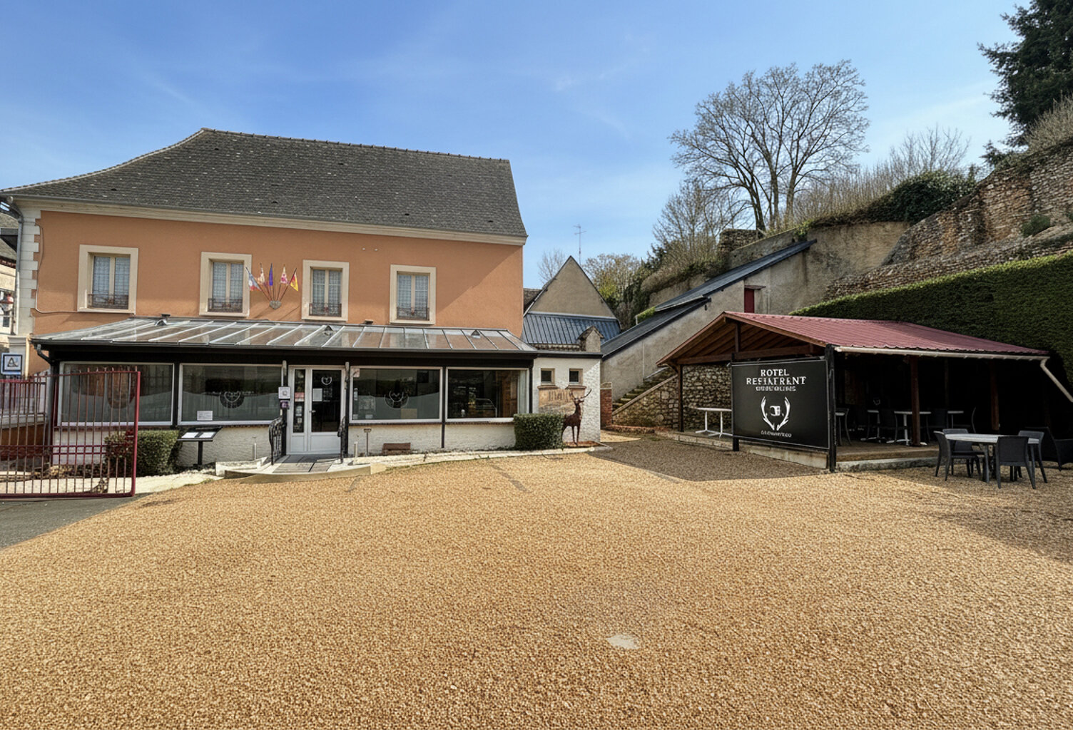 Hôtel Restaurant / Possibilité d'Habitation — photo 1