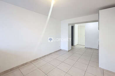 Appartement 2 pièces 540 €