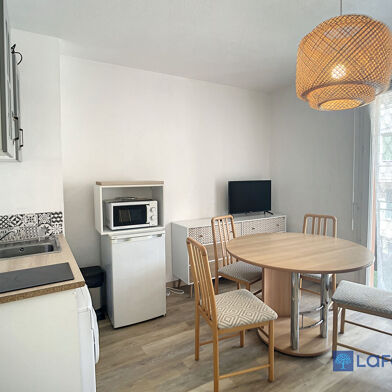 Appartement 1 pièces 670 €