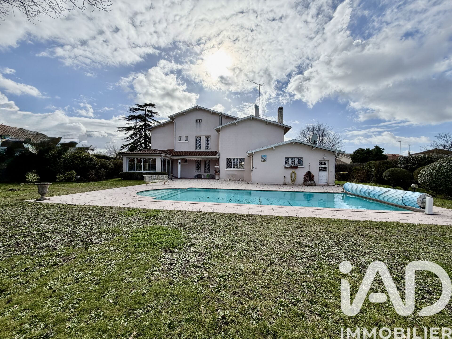 Biganos - 258m² - 7p. - 3ch.