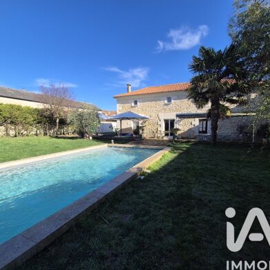 Maison 10 pièces 389000 €