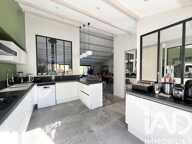 Vente Maison/villa 7 pièces — photo 2