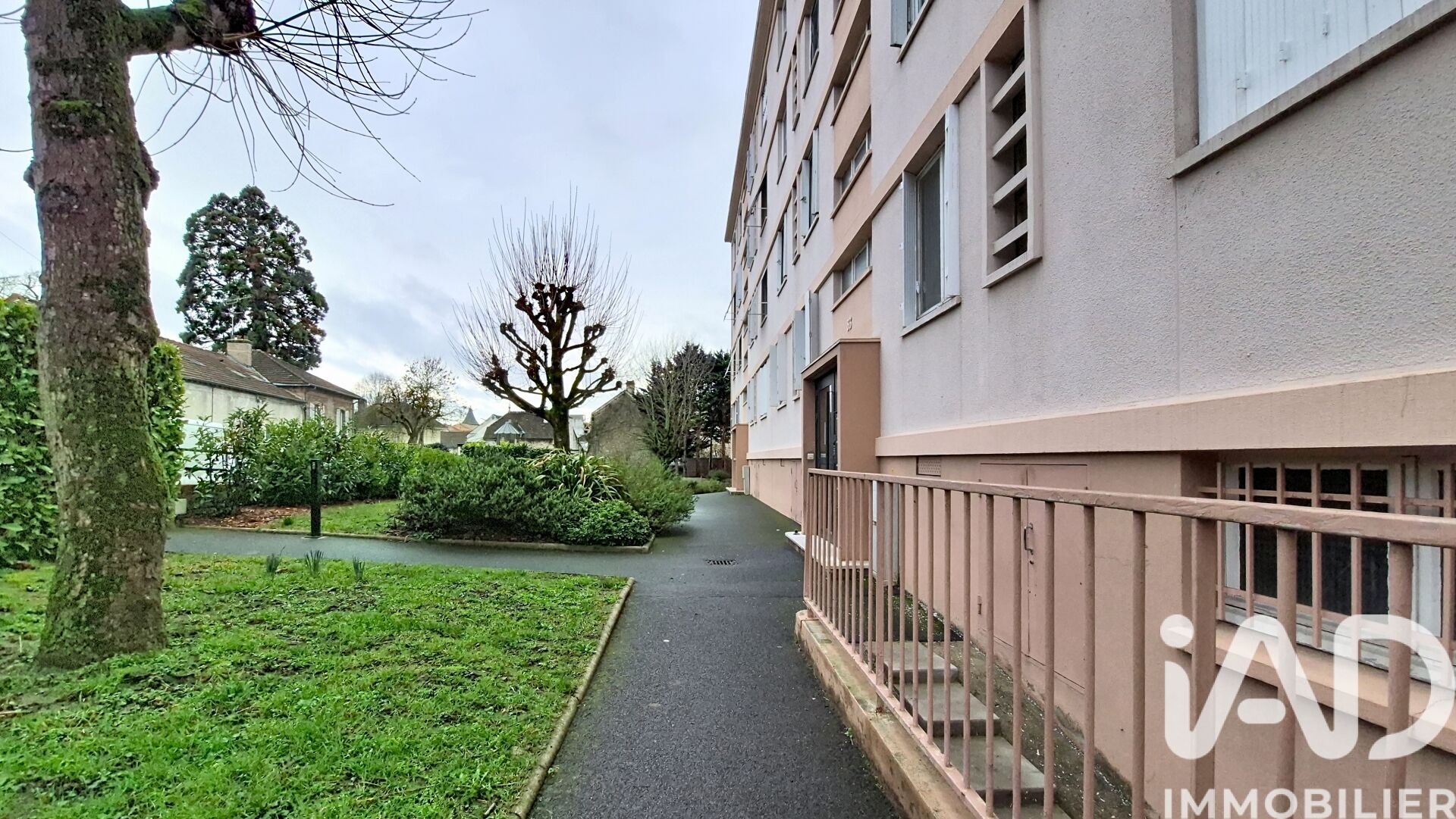 Vente Appartement 3 pièces - Photo 2