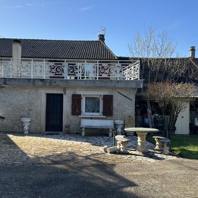 Maison 5 pièces 251000 €