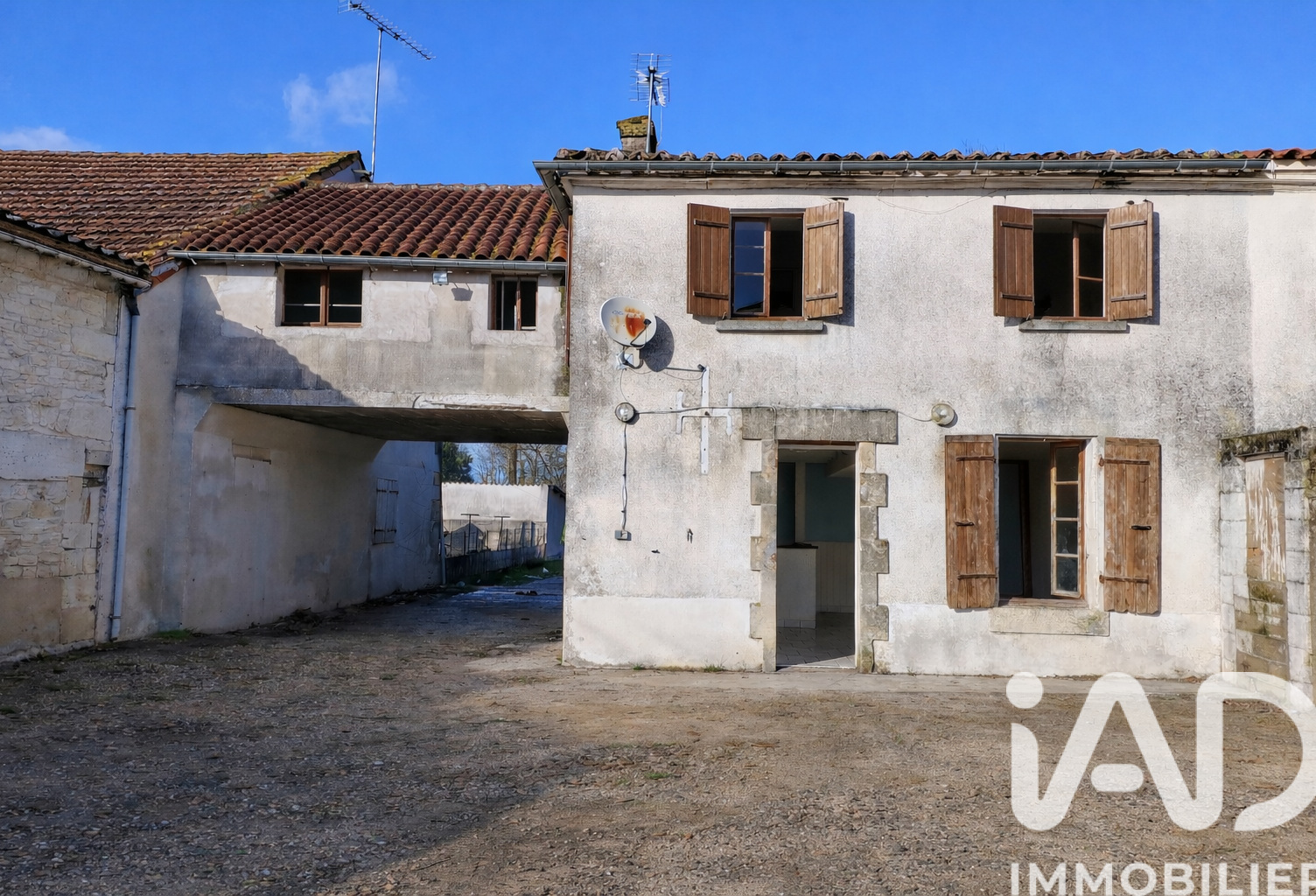 Vente Maison de campagne 7 pièces — photo 1
