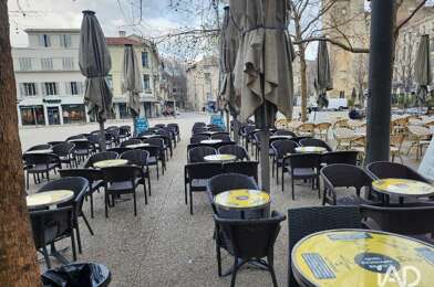 Commerce  415000 €