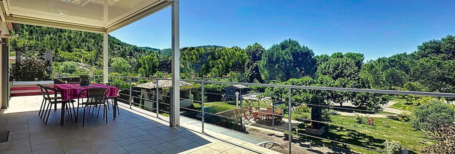 Maison 7 Pièces 200 m² à vendre à Vesseaux (07200)