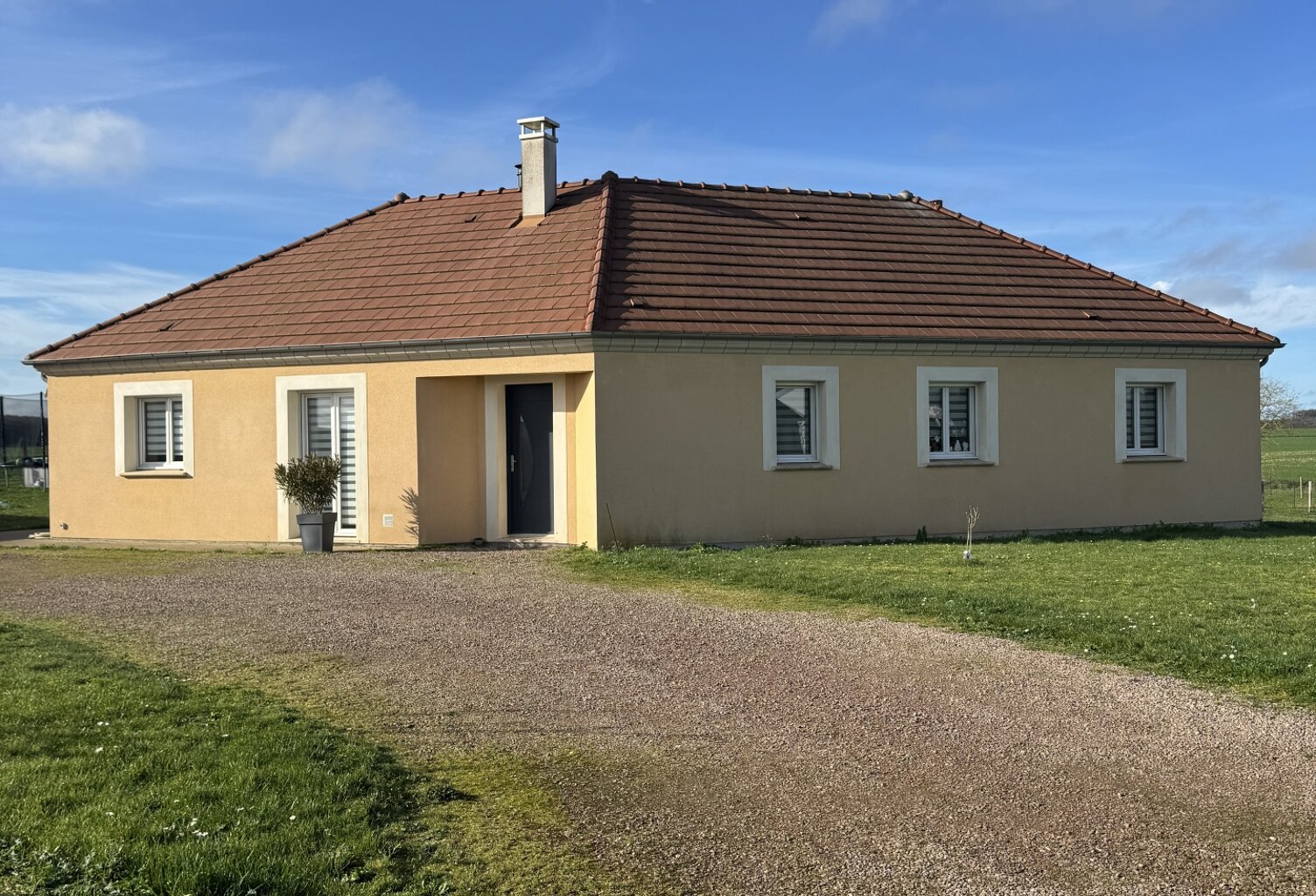 Vente Maison/villa 5 pièces — photo 1