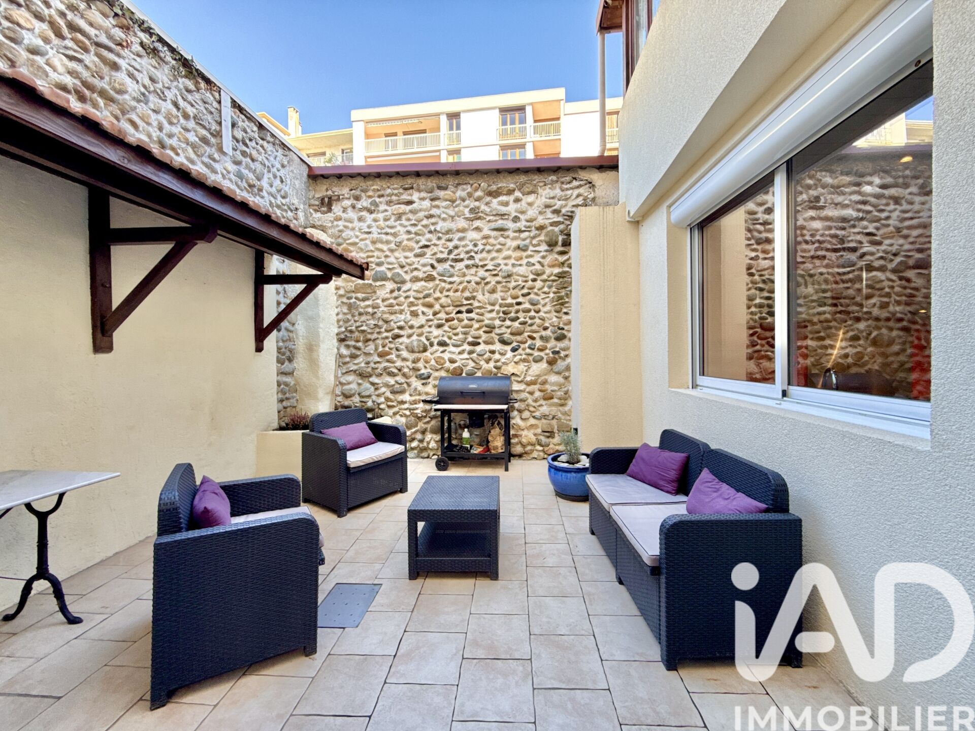 Bourg-De-Peage - 174m² - 8p. - 6ch.