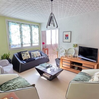 Appartement 4 pièces 98000 €