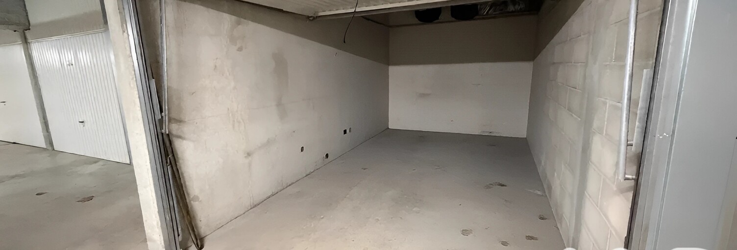 Garage  14 m² à vendre à Marseille 11 (13011)