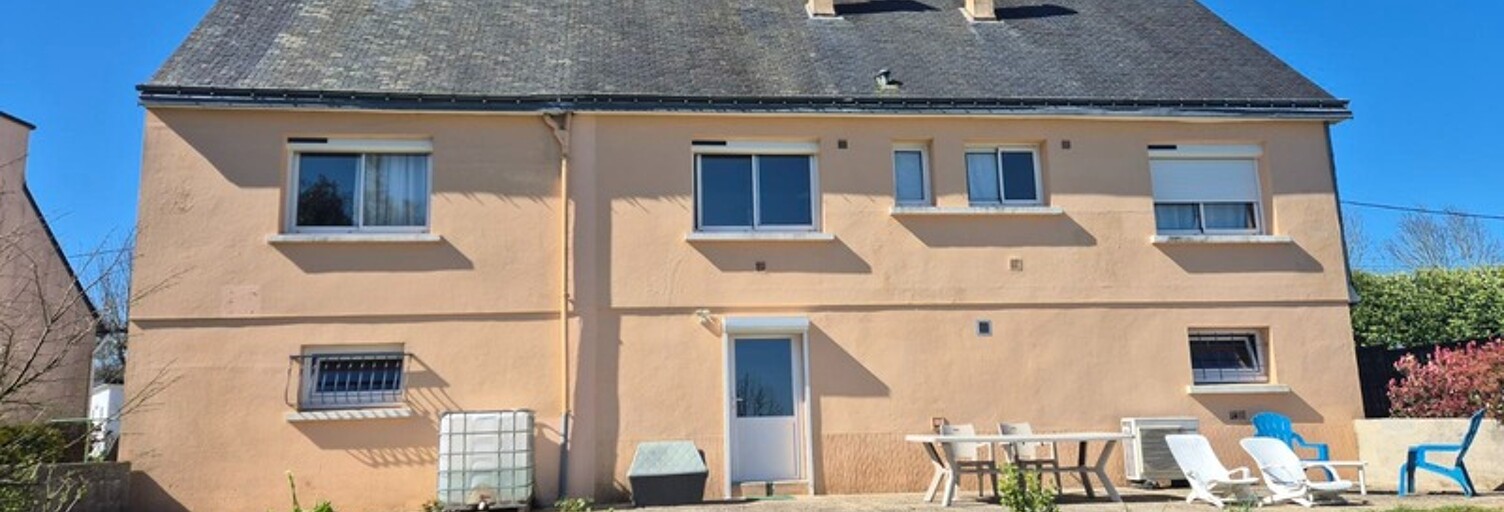 Maison 8 Pièces 100 m² à vendre à Lanvénégen (56320)