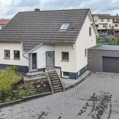 Maison 6 pièces 299000 €