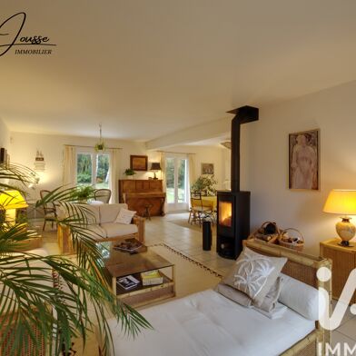 Maison 9 pièces 877000 €