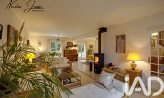 Maison 9 Pièces 157 m² à vendre à Échenevex (01170)