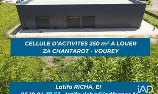 Commerce  250 m² à louer à Vourey (38210)
