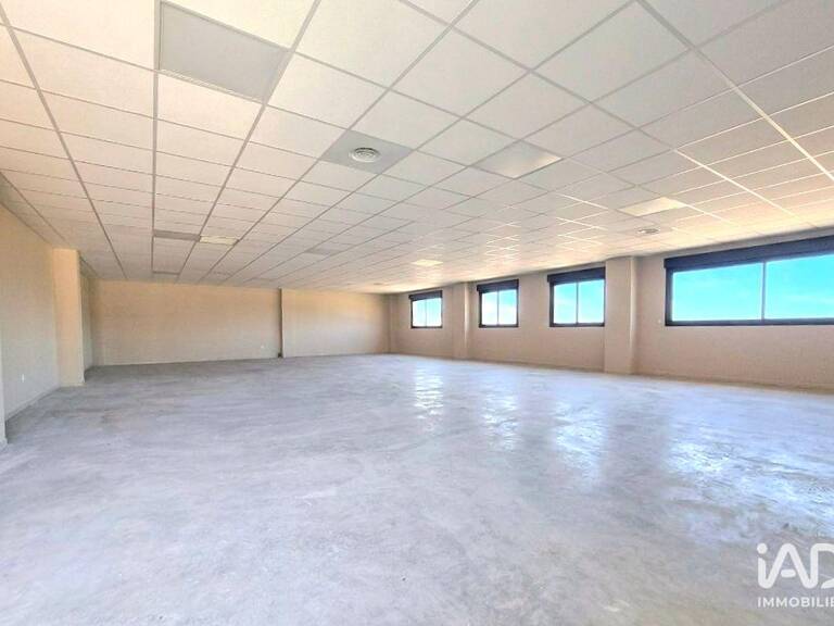 Location Bureaux 150 m&sup2; — photo 1