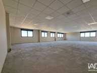 Location Bureaux 150 m&sup2; — photo 2