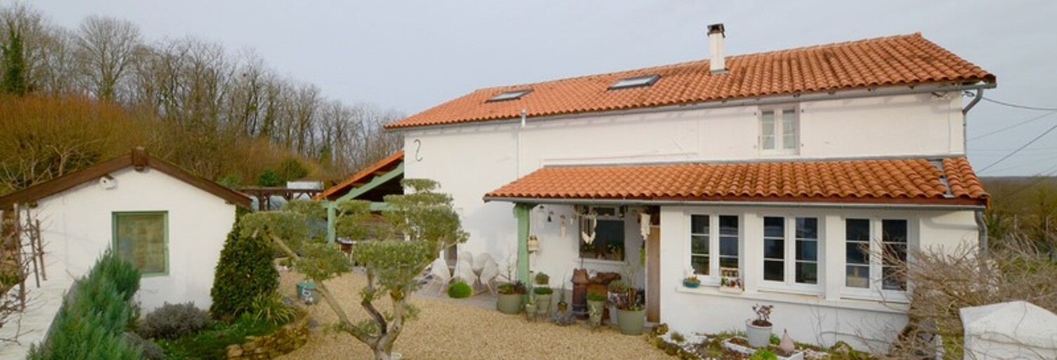 Maison 6 Pièces 179 m² à vendre à Nieuil (16270)