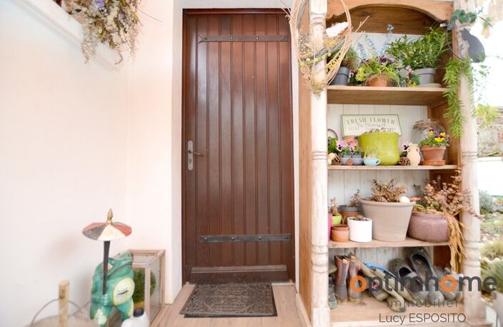 ✨Charmante maison de village au style élégant à Nieuil, Charente✨ — photo 2