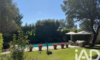 Maison 5 Pièces 145 m² à vendre à Venasque (84210)