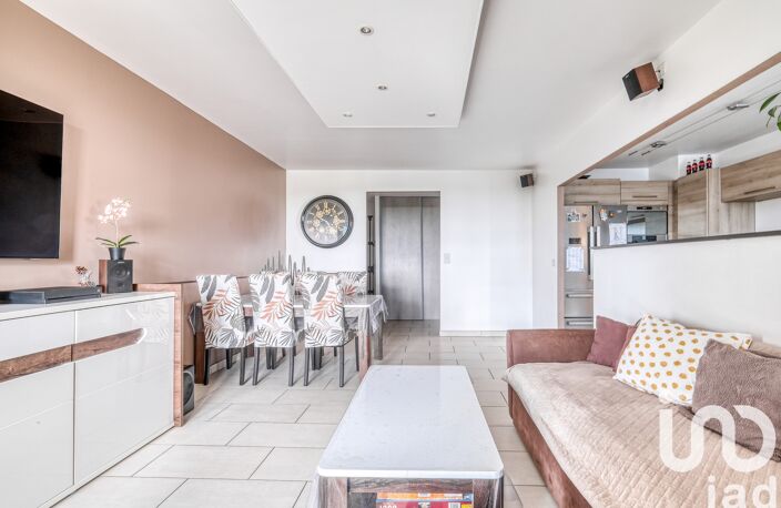 Vente Appartement 4 pièces — photo 3