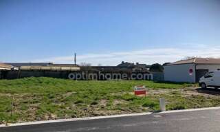 Terrain  555 m² à vendre à Châteaubernard (16100)