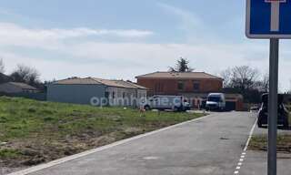 Terrain  555 m² à vendre à Châteaubernard (16100)