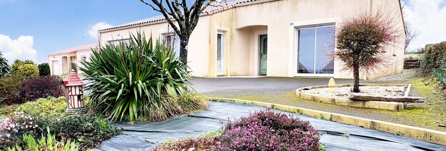 Maison 5 Pièces 113 m² à vendre à Saint-Pierre-du-Chemin (85120)