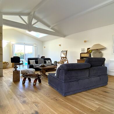 Maison 6 pièces 525000 €