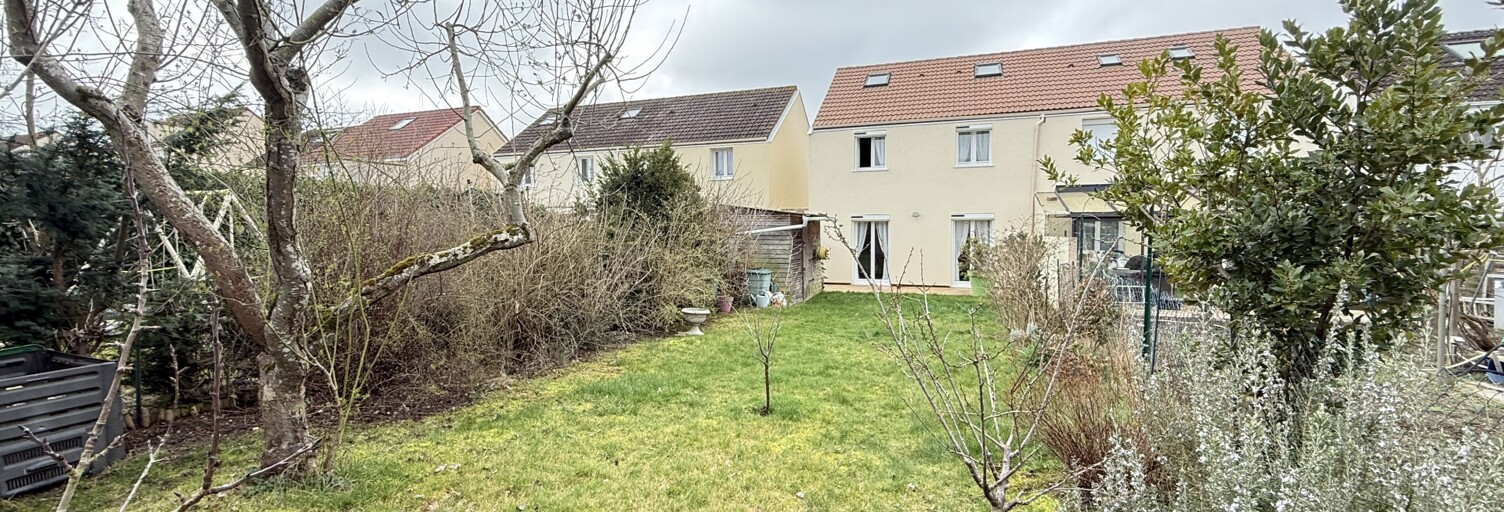 Maison 5 Pièces 94 m² à vendre à Savigny-le-Temple (77176)